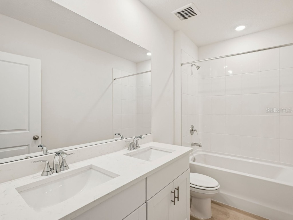 1808 Coolridge Place Zephyrhills FL 33541 O6351920 image12