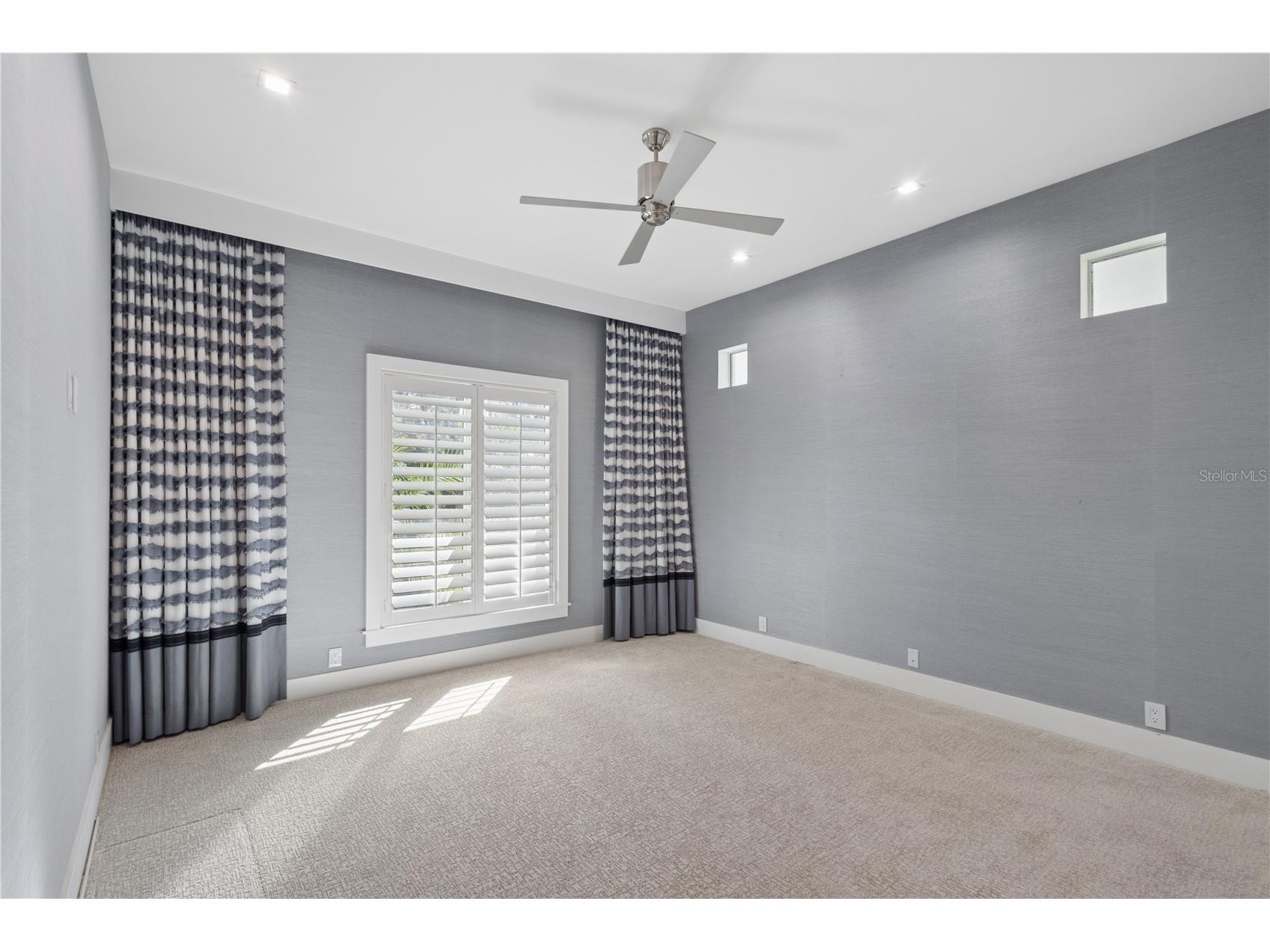 1808 Flower Drive Sarasota FL 34239 A4669396 image37