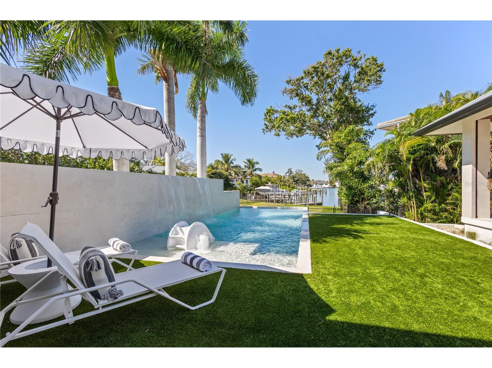 1808 Flower Drive Sarasota FL 34239 A4669396 image52