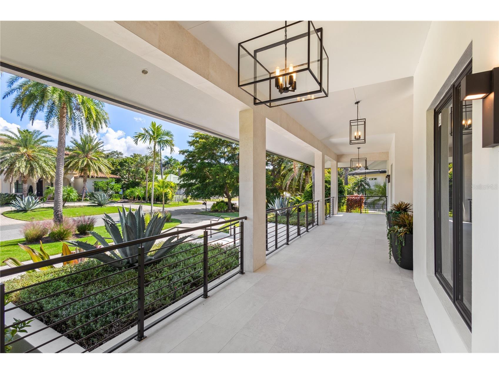 1808 Flower Drive Sarasota FL 34239 A4669396 image55