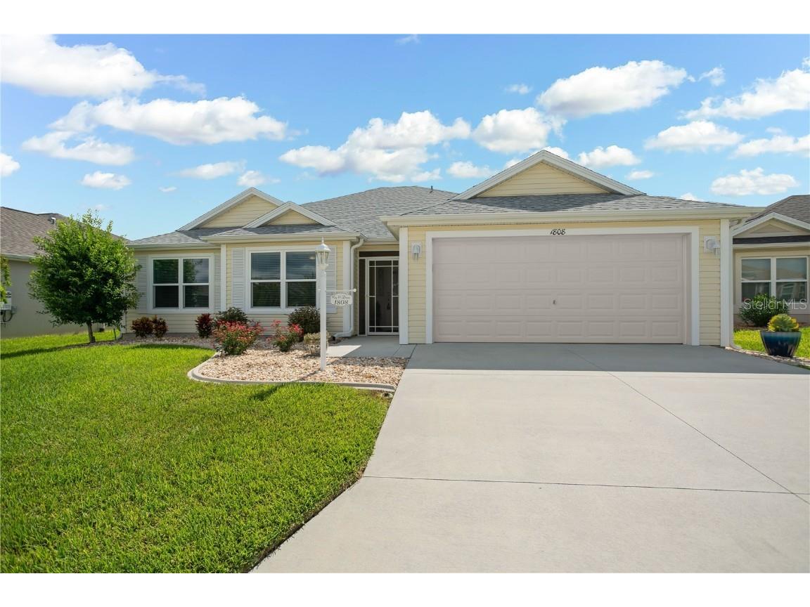 1808 Flynn Circle The Villages FL 32163 O6134094 image1