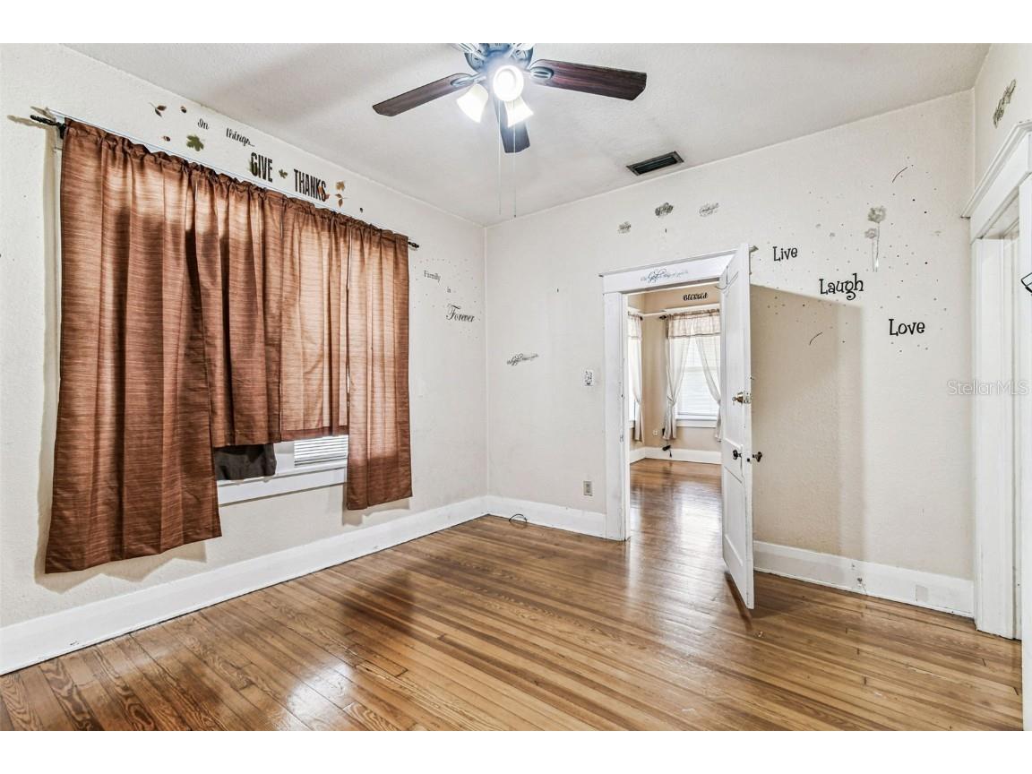 1808 N Tampania Avenue Tampa FL 33607 TB8452175 image8