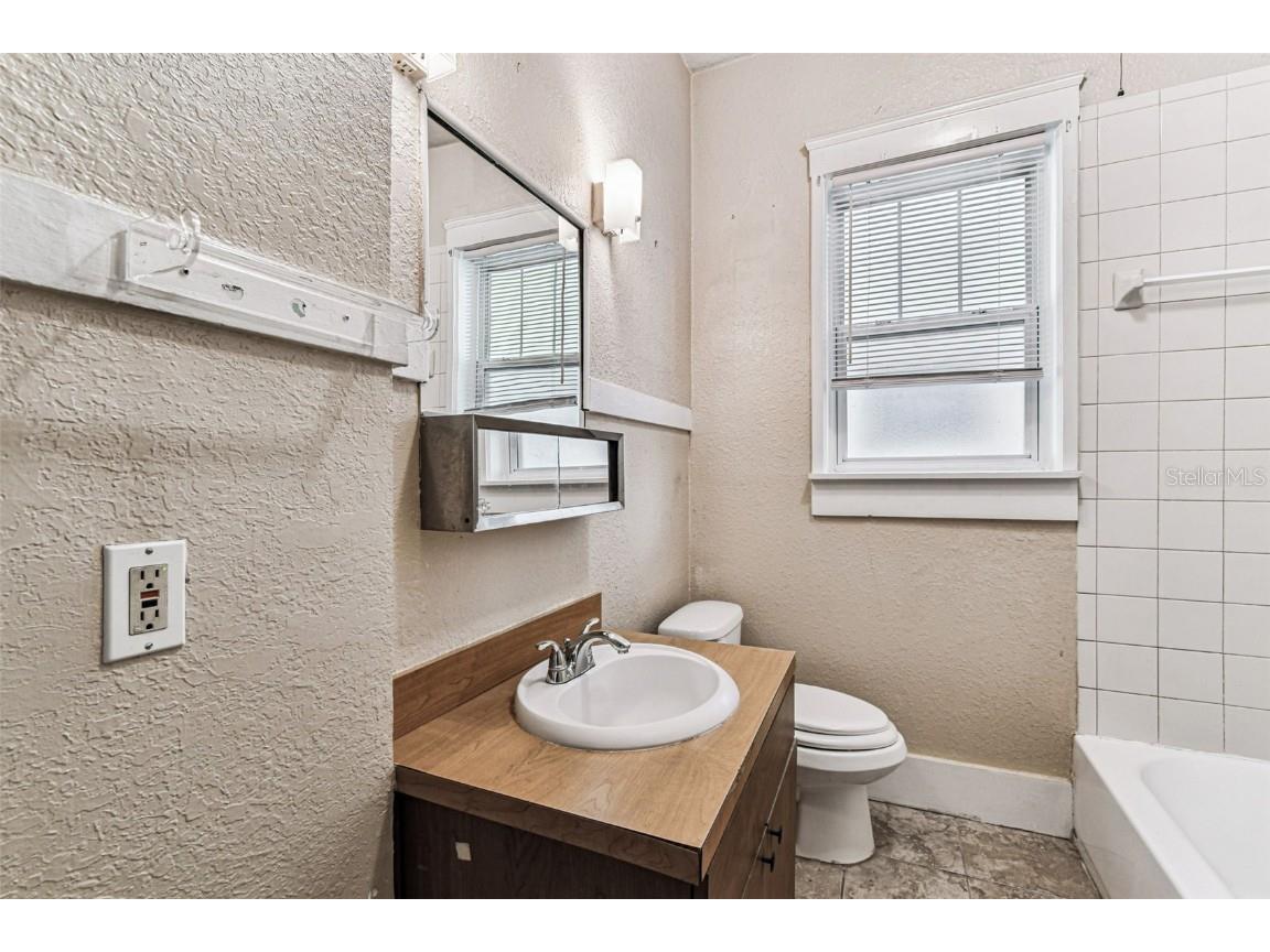 1808 N Tampania Avenue Tampa FL 33607 TB8452175 image9