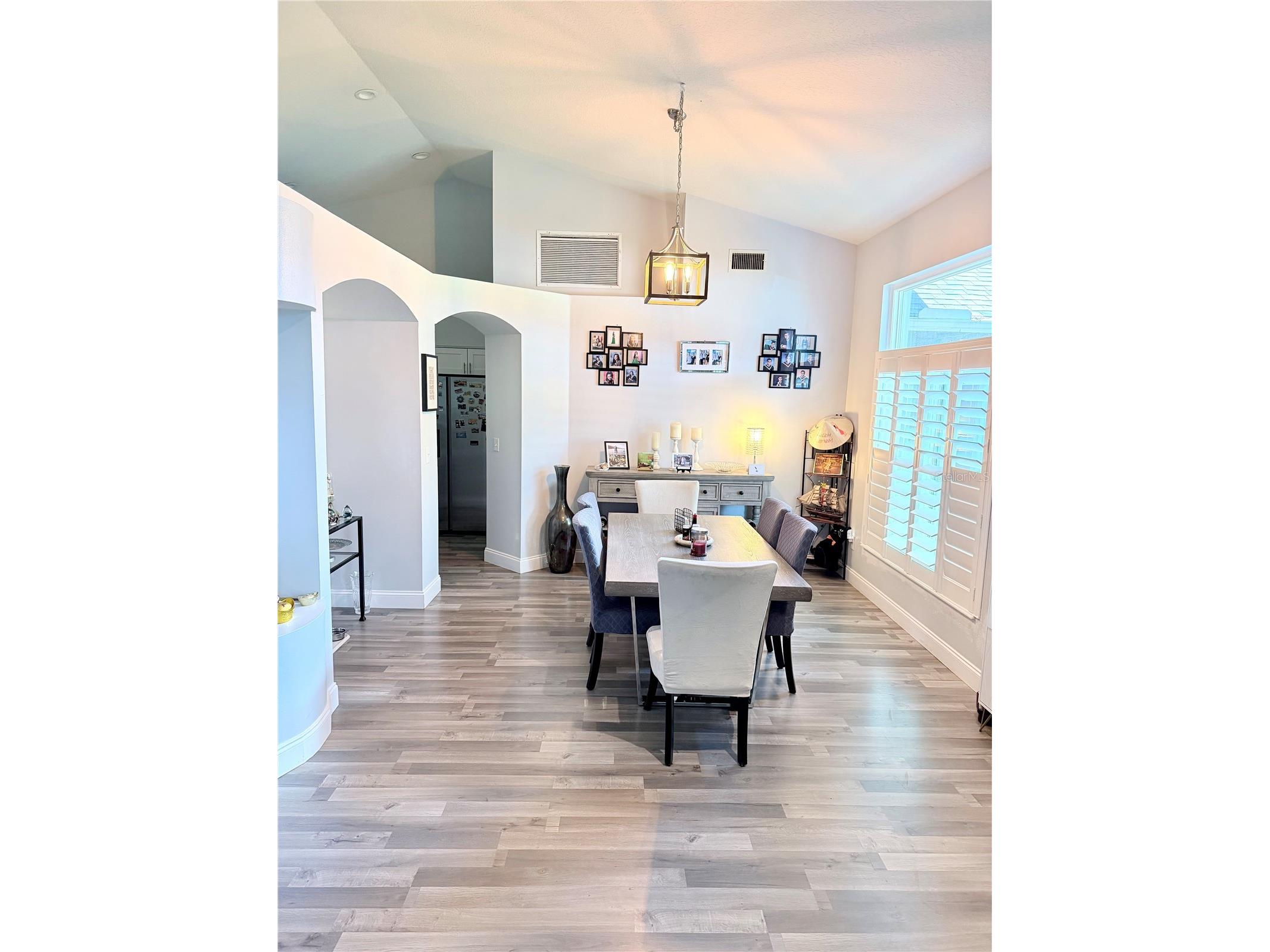 1808 Powder Ridge Drive Valrico FL 33594 W7887350 image6