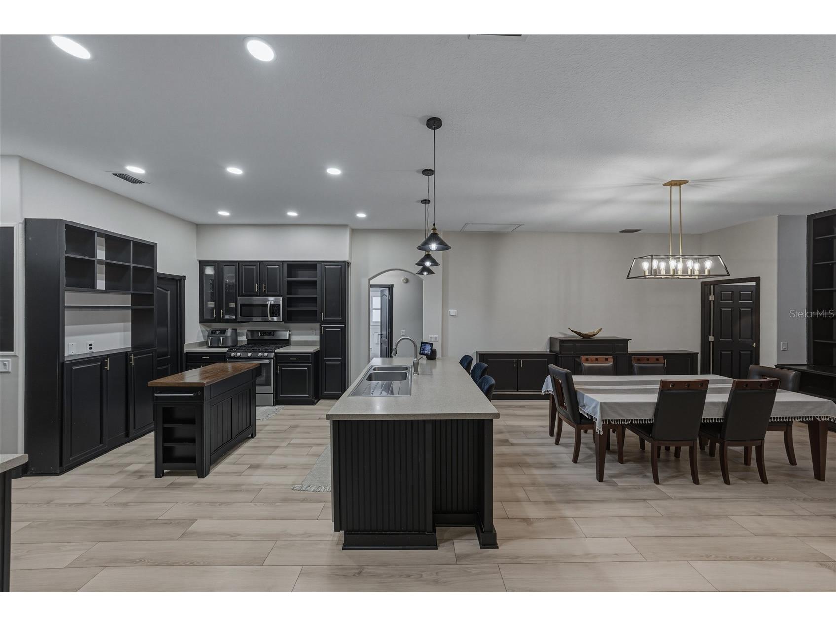 1808 Tangledvine Drive Wesley Chapel FL 33543 TB8514047 image3
