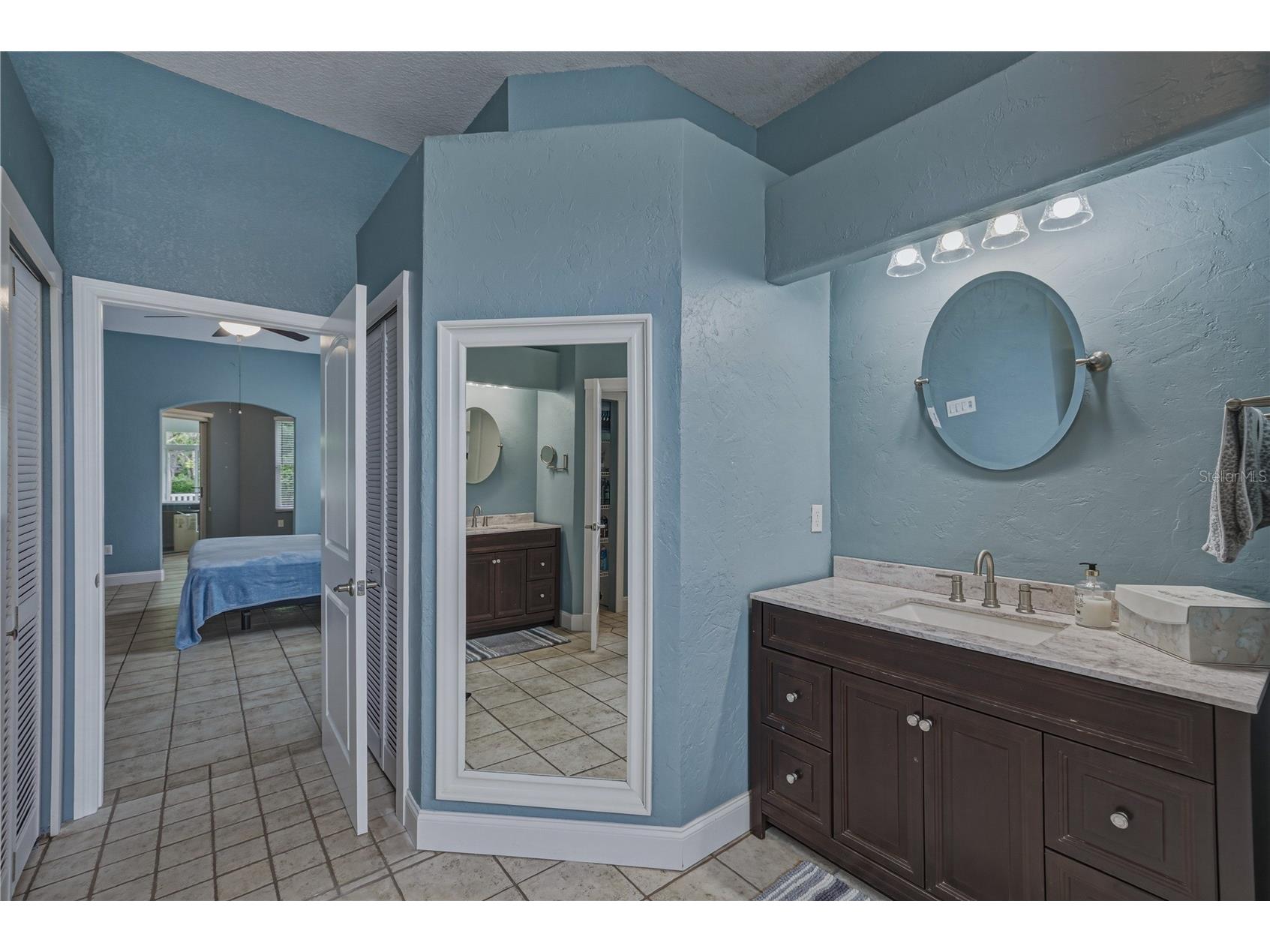 1808 Tangledvine Drive Wesley Chapel FL 33543 TB8514047 image45