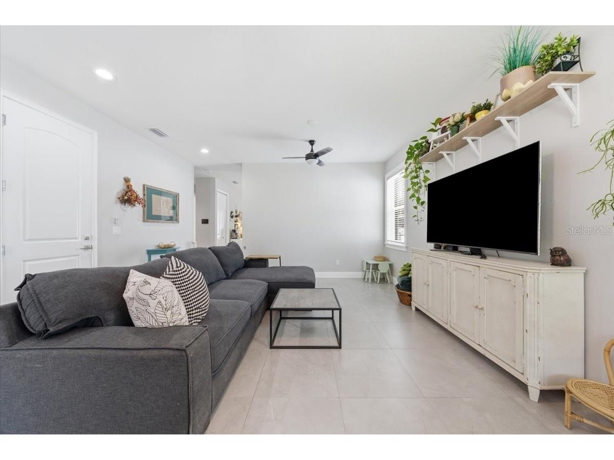 1808 W Cluster Avenue Tampa FL 33604 TB8517659 image5