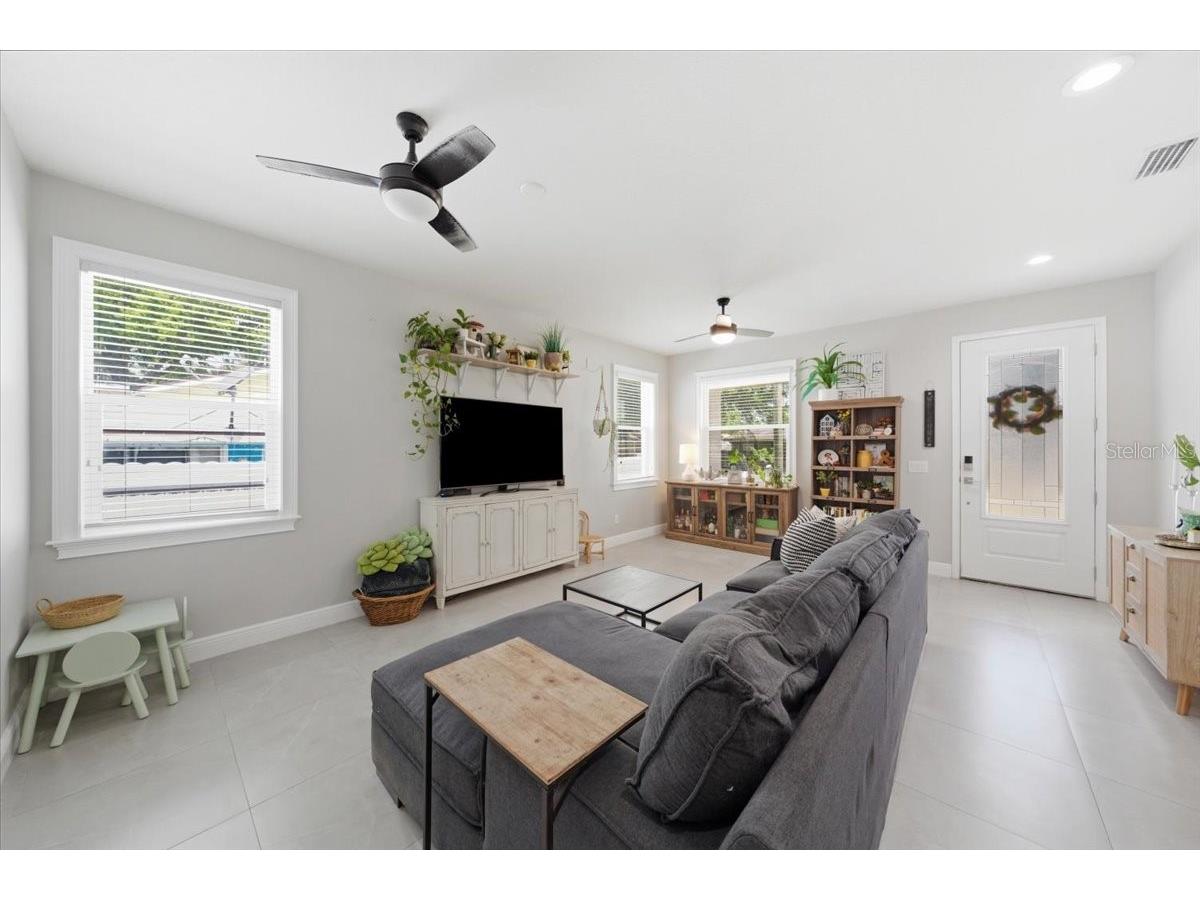 1808 W Cluster Avenue Tampa FL 33604 TB8517659 image7