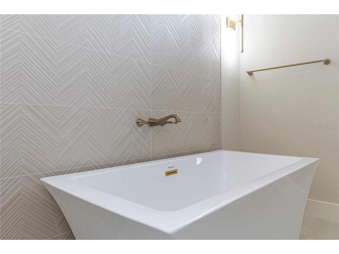 1808 W Erna Drive Tampa FL 33603 TB8402996 image55