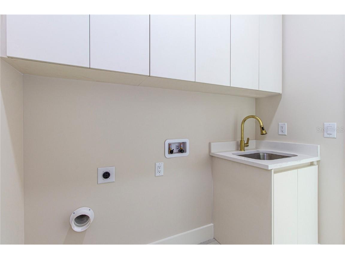 1808 W Erna Drive Tampa FL 33603 TB8402996 image75