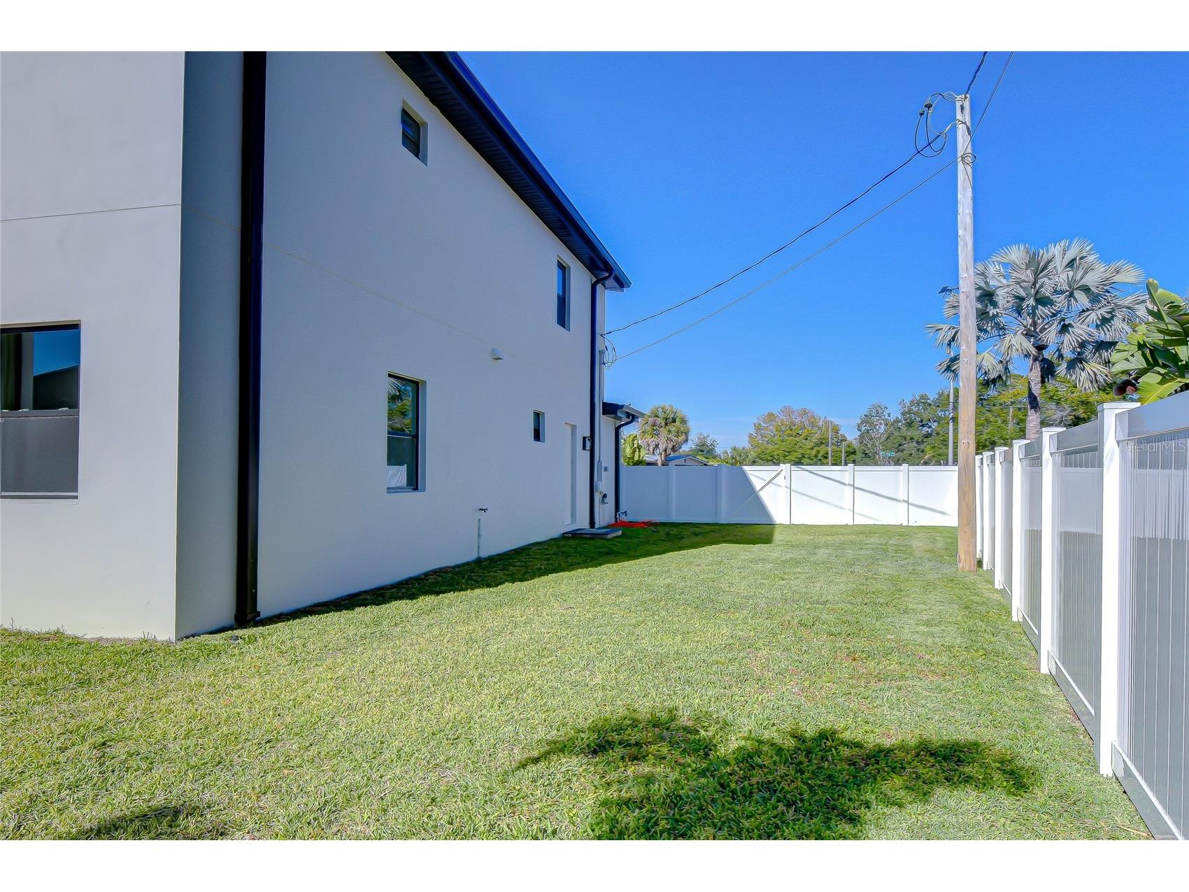 1808 W Erna Drive Tampa FL 33603 TB8465861 image85