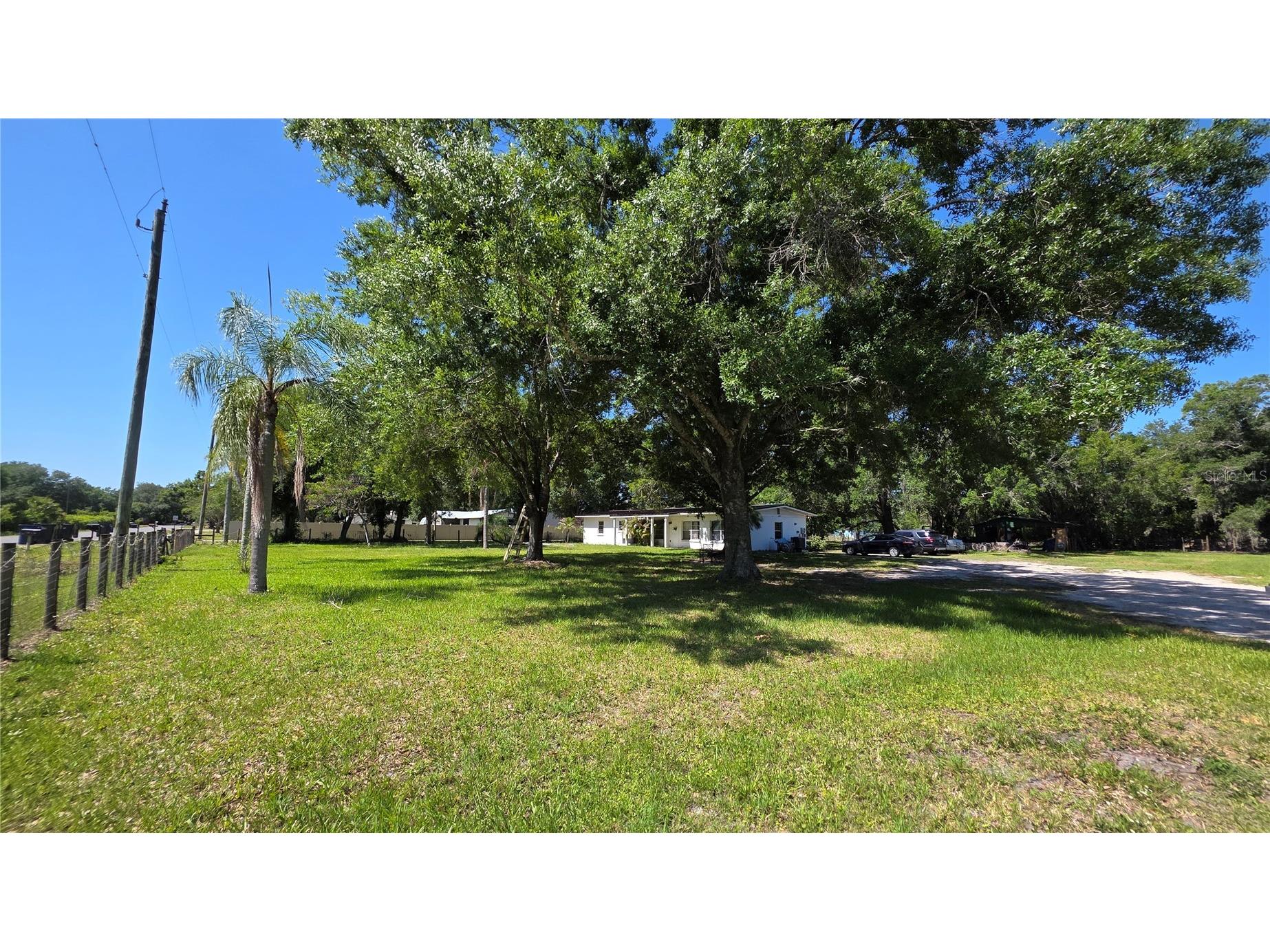 1808 Zipperer Road Bradenton FL 34212 A4692205 image1