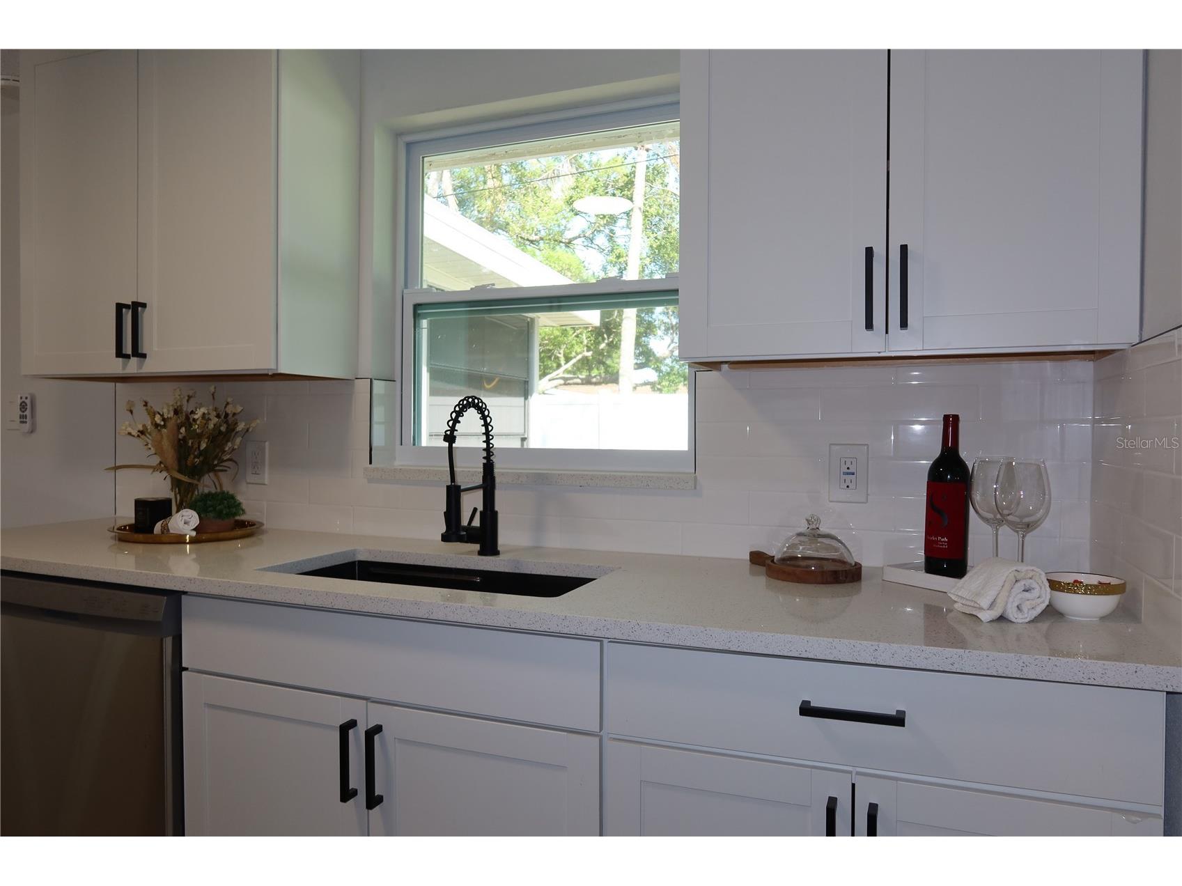 1808 and 1804 Harpoon Drive Holiday FL 34690 W7883968 image15