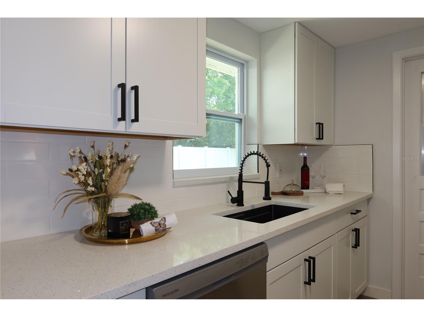 1808 and 1804 Harpoon Drive Holiday FL 34690 W7883968 image8