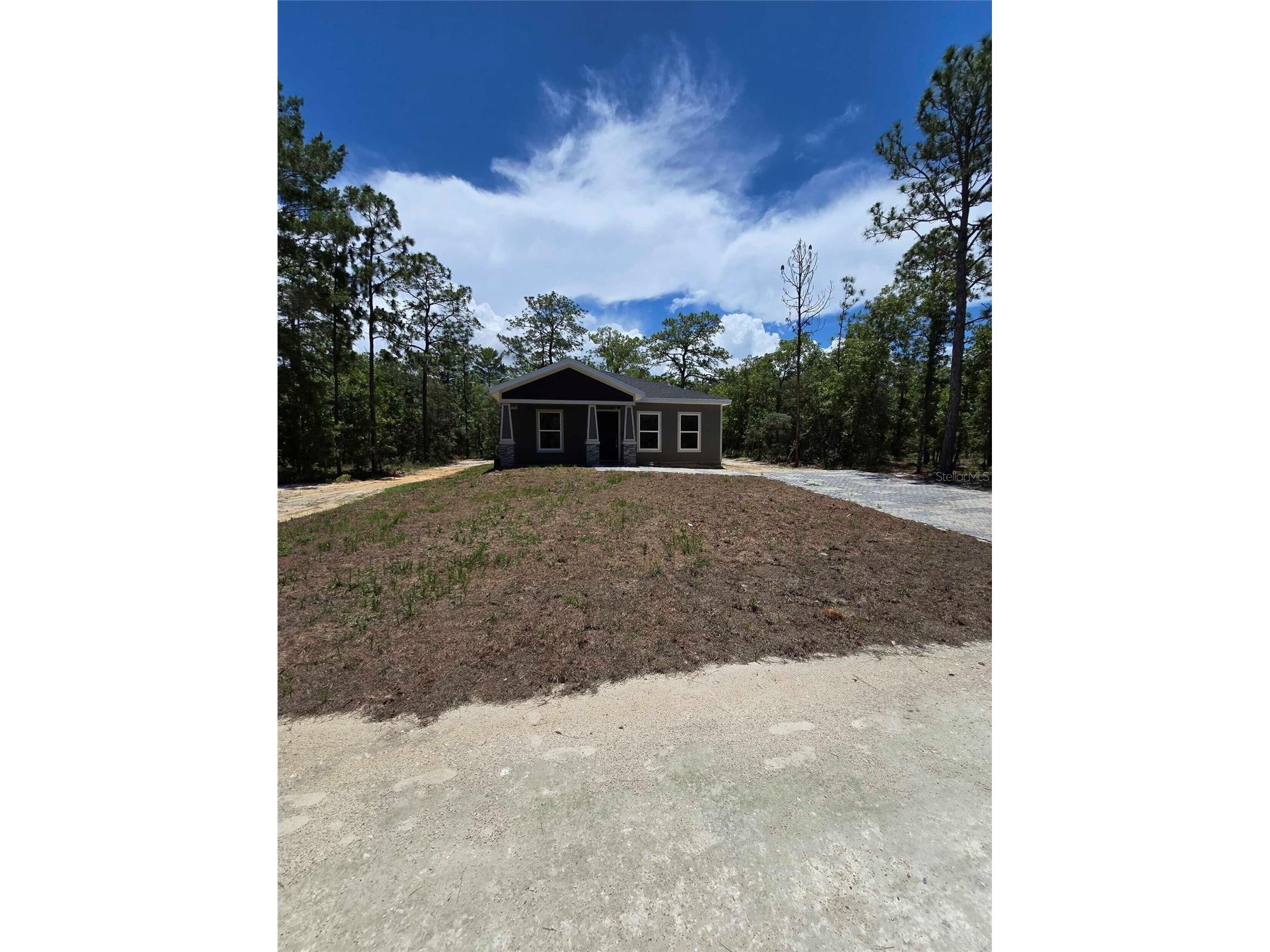 18082 Parakeet Road Weeki Wachee FL 34614 TB8518946 image1