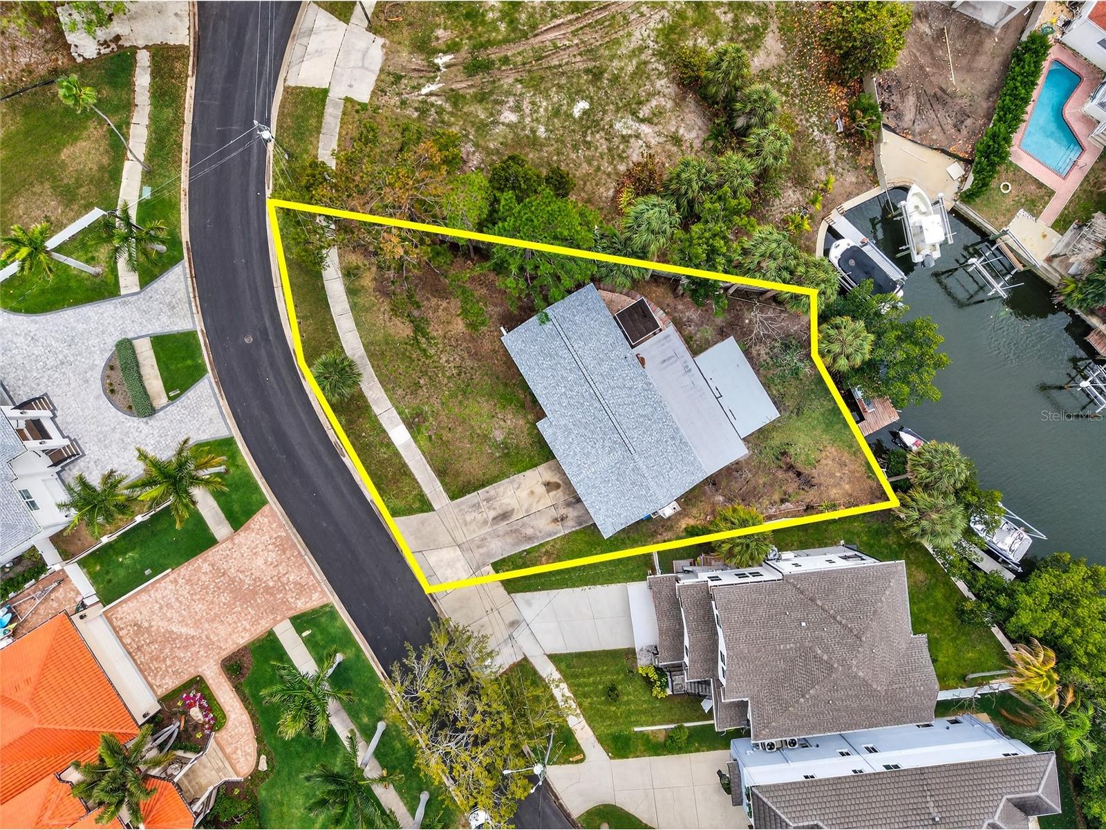 1809 Bayou Grande Boulevard NE Saint Petersburg FL 33703 - BAYOU GRANDE TB8483139 image3