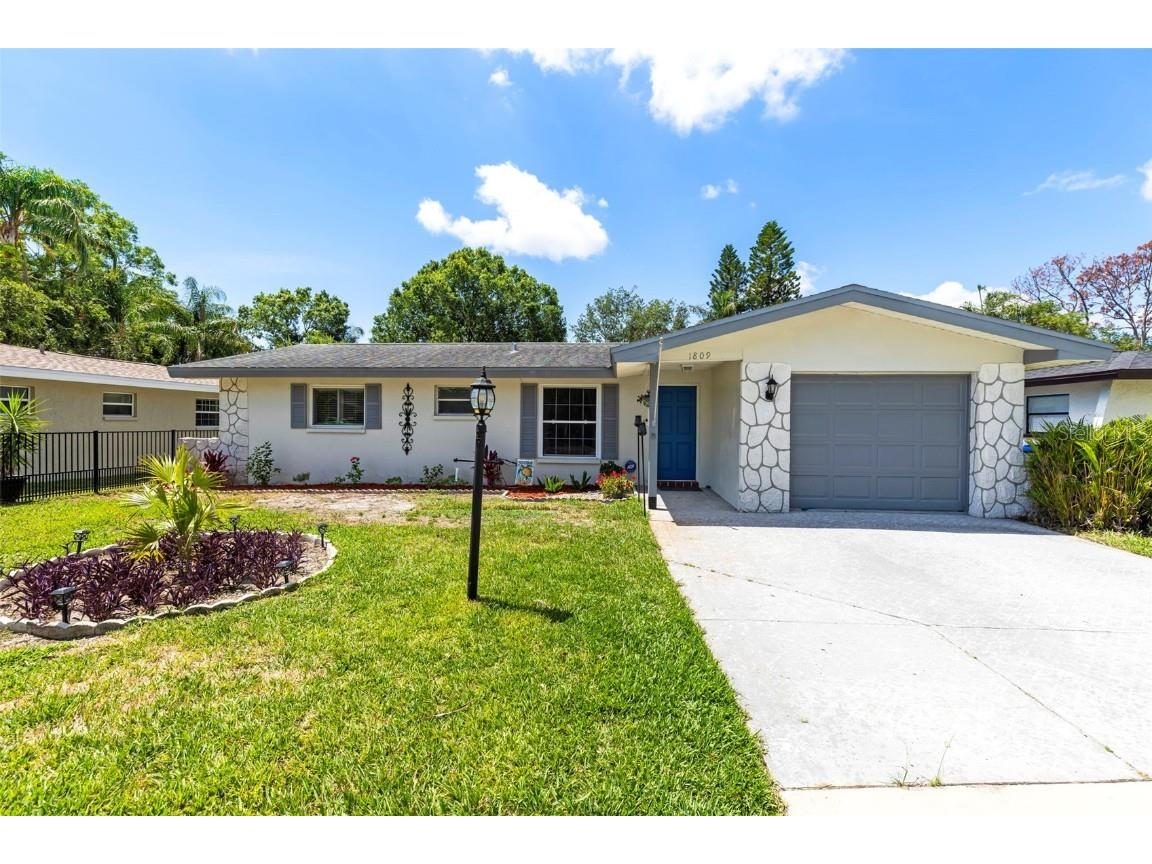 1809 Elmwood Drive Oldsmar FL 34677 TB8387450 image1