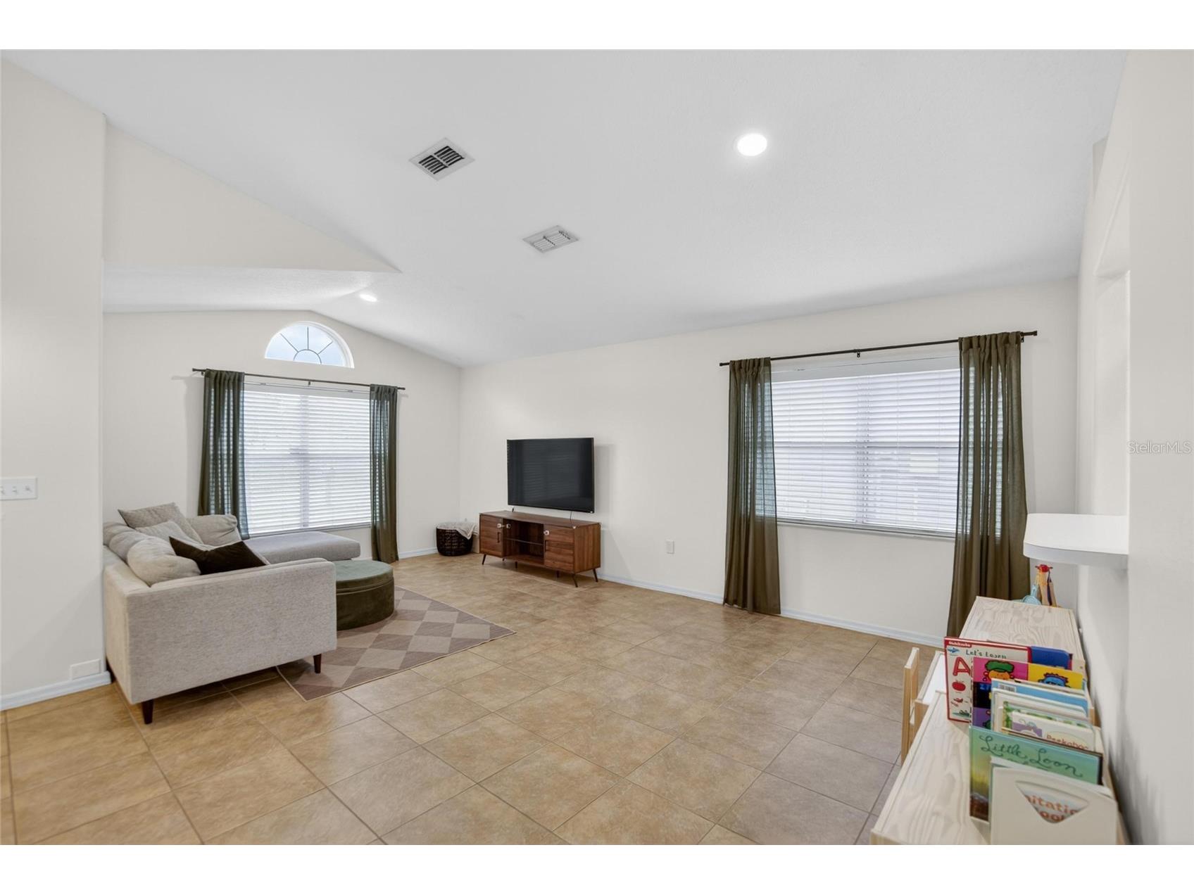 1809 Erin Brooke Drive Valrico FL 33594 TB8515533 image6