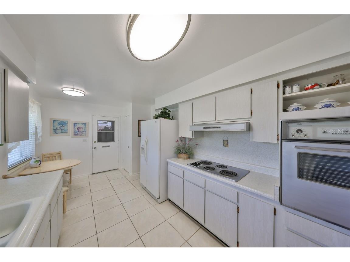 1809 Haverford Avenue Sun City Center FL 33573 TB8377262 image25