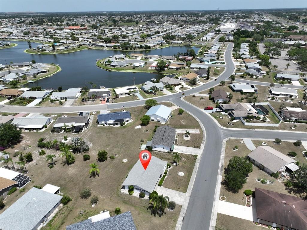 1809 Haverford Avenue Sun City Center FL 33573 TB8377262 image3