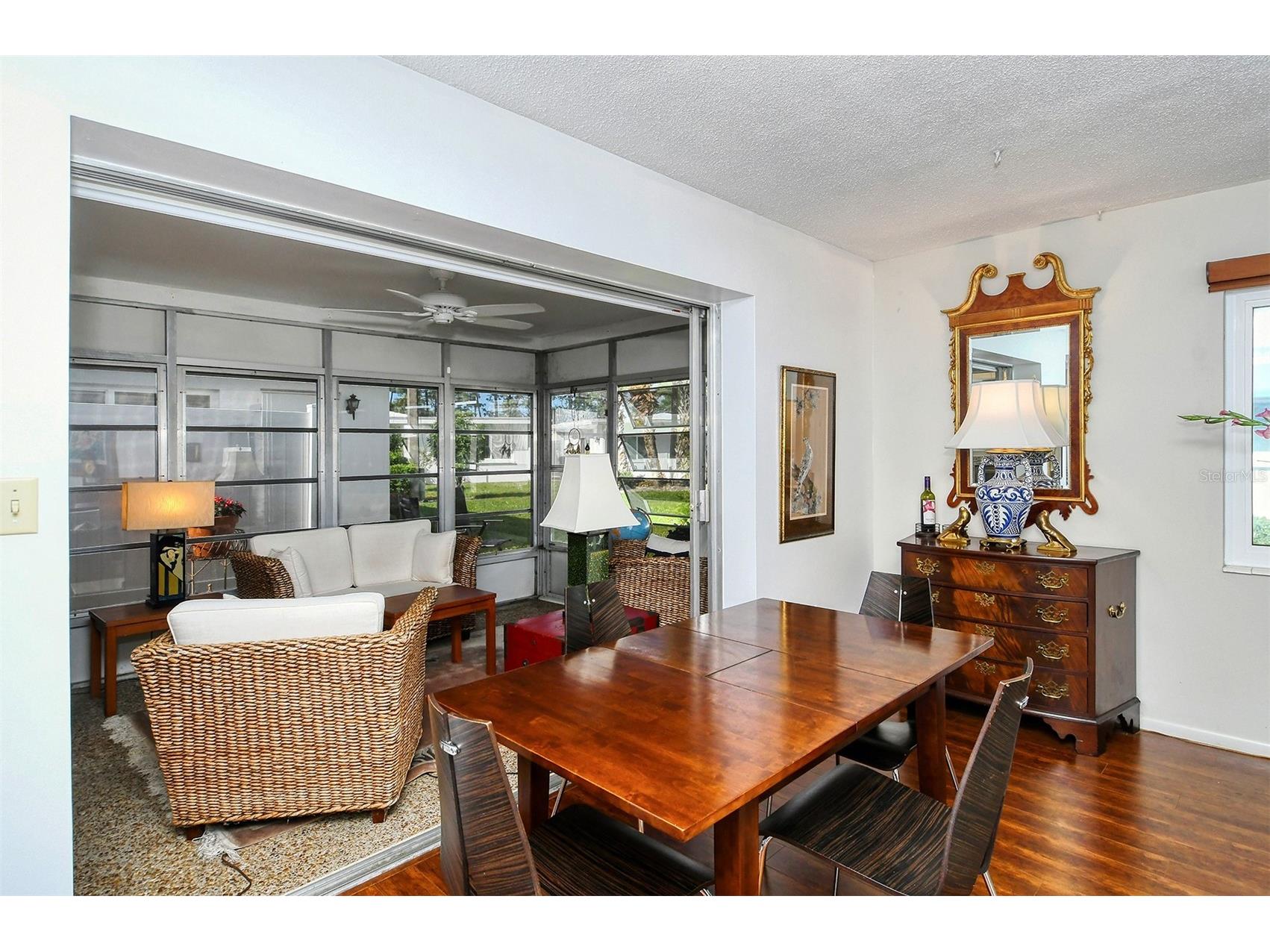 1809 Vera Place #8 Sarasota FL 34235 A4681451 image11