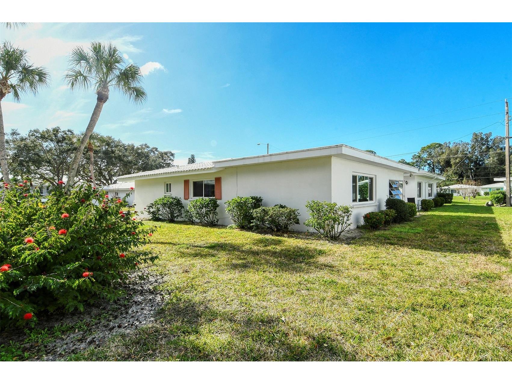 1809 Vera Place #8 Sarasota FL 34235 A4681451 image33