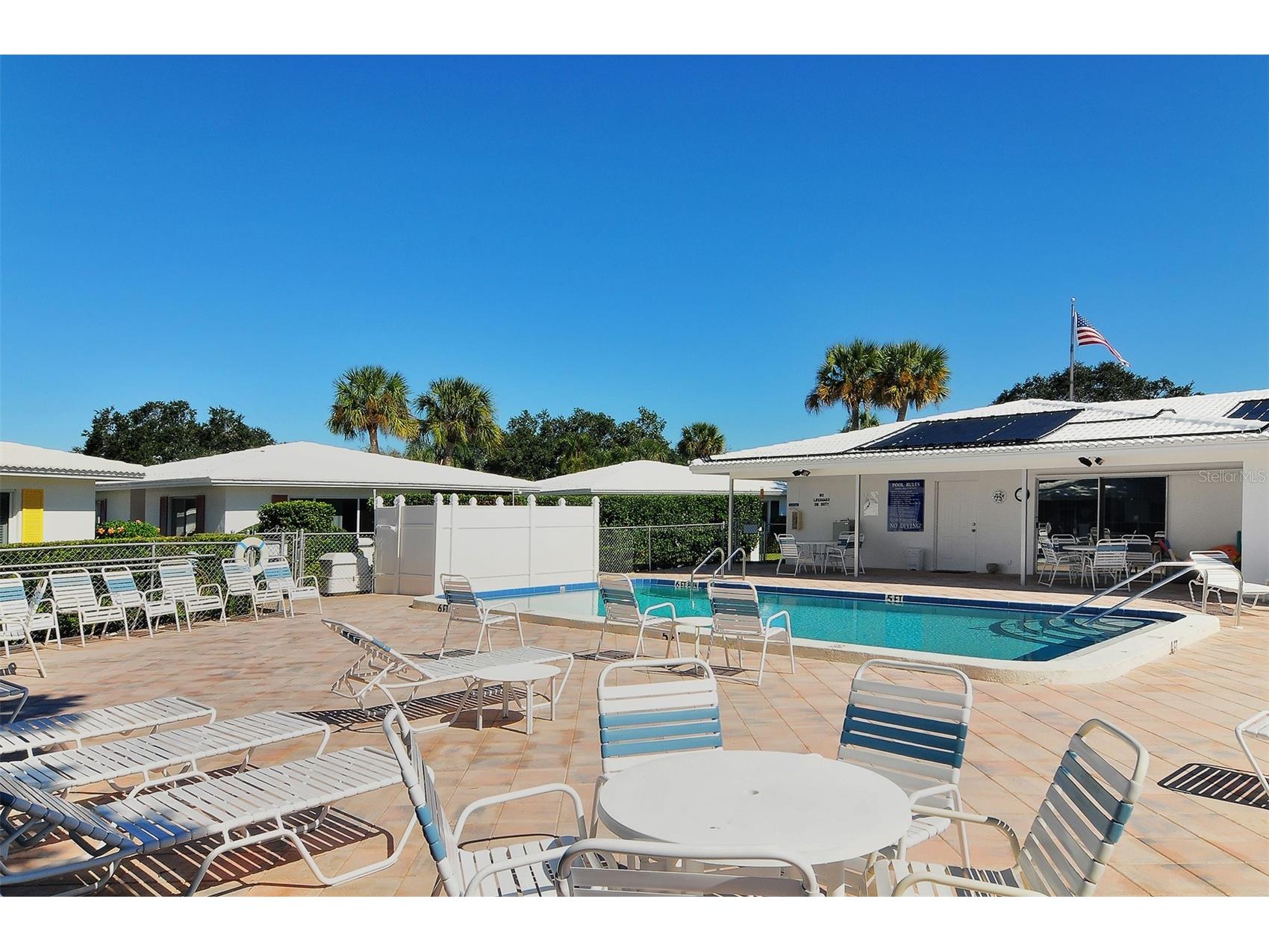 1809 Vera Place #8 Sarasota FL 34235 A4681451 image39