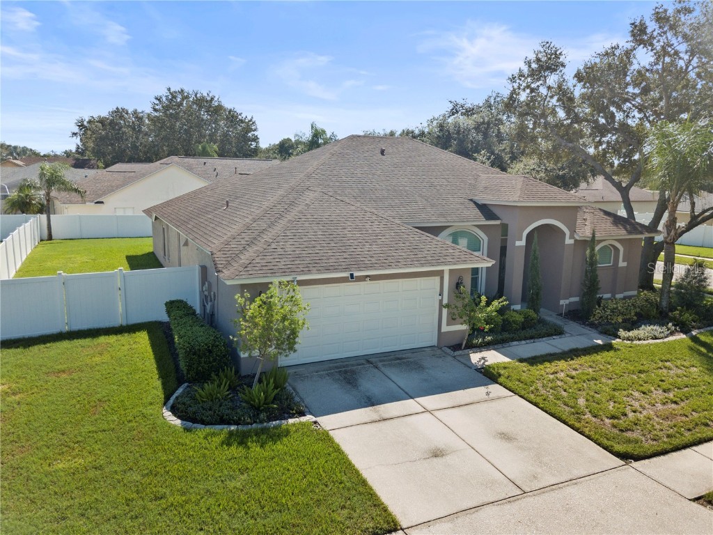 1809 Vista River Drive Valrico FL 33594 A4664676 image1