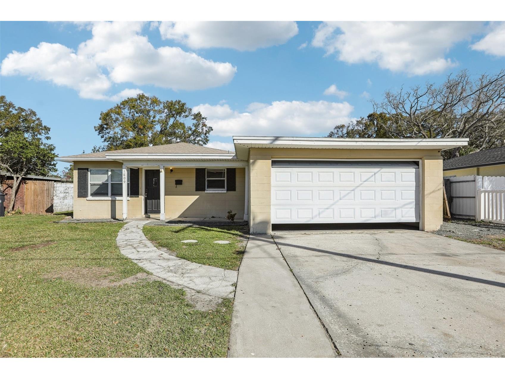 1809 W Crawford Street Tampa FL 33604 TB8469405 image1