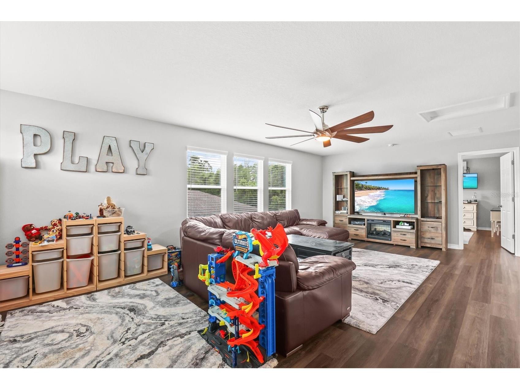 18090 Romanesque Court Spring Hill FL 34610 TB8502348 image44