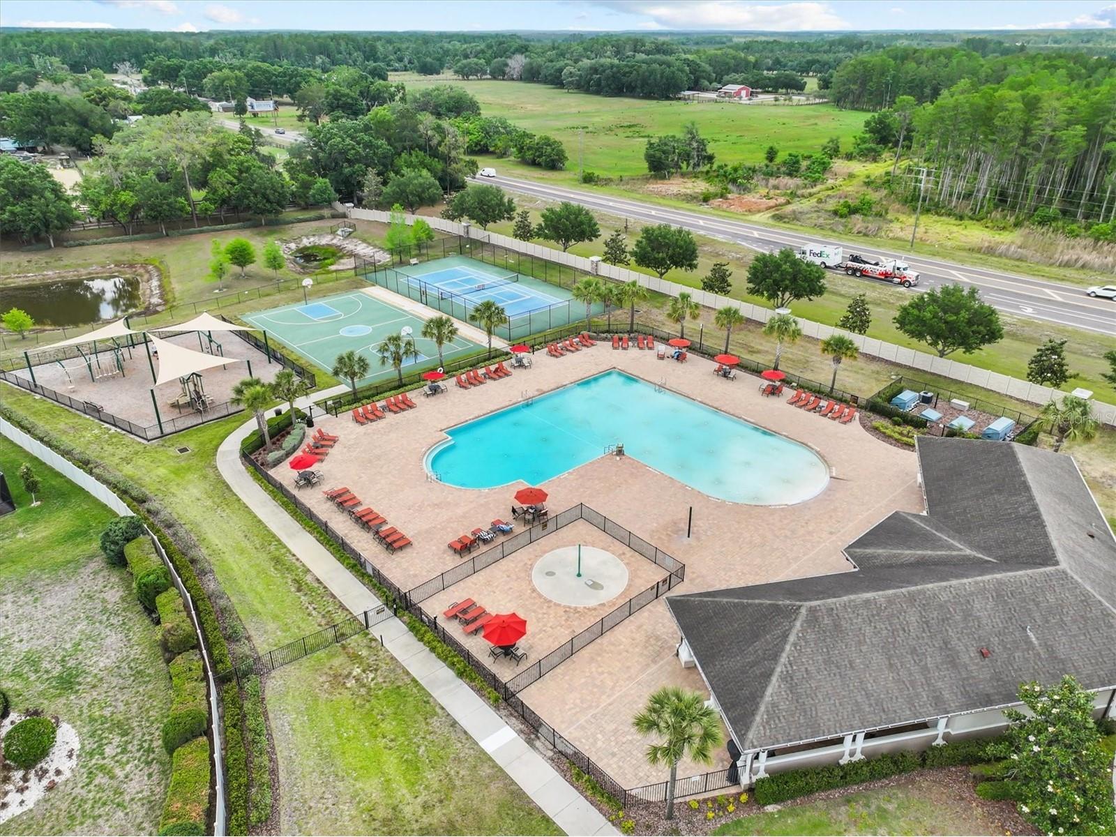 18090 Romanesque Court Spring Hill FL 34610 TB8502348 image73