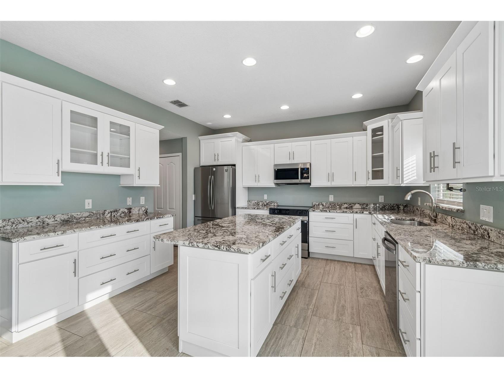 18098 Macek Rd Weeki Wachee FL 34614 TB8487385 image9