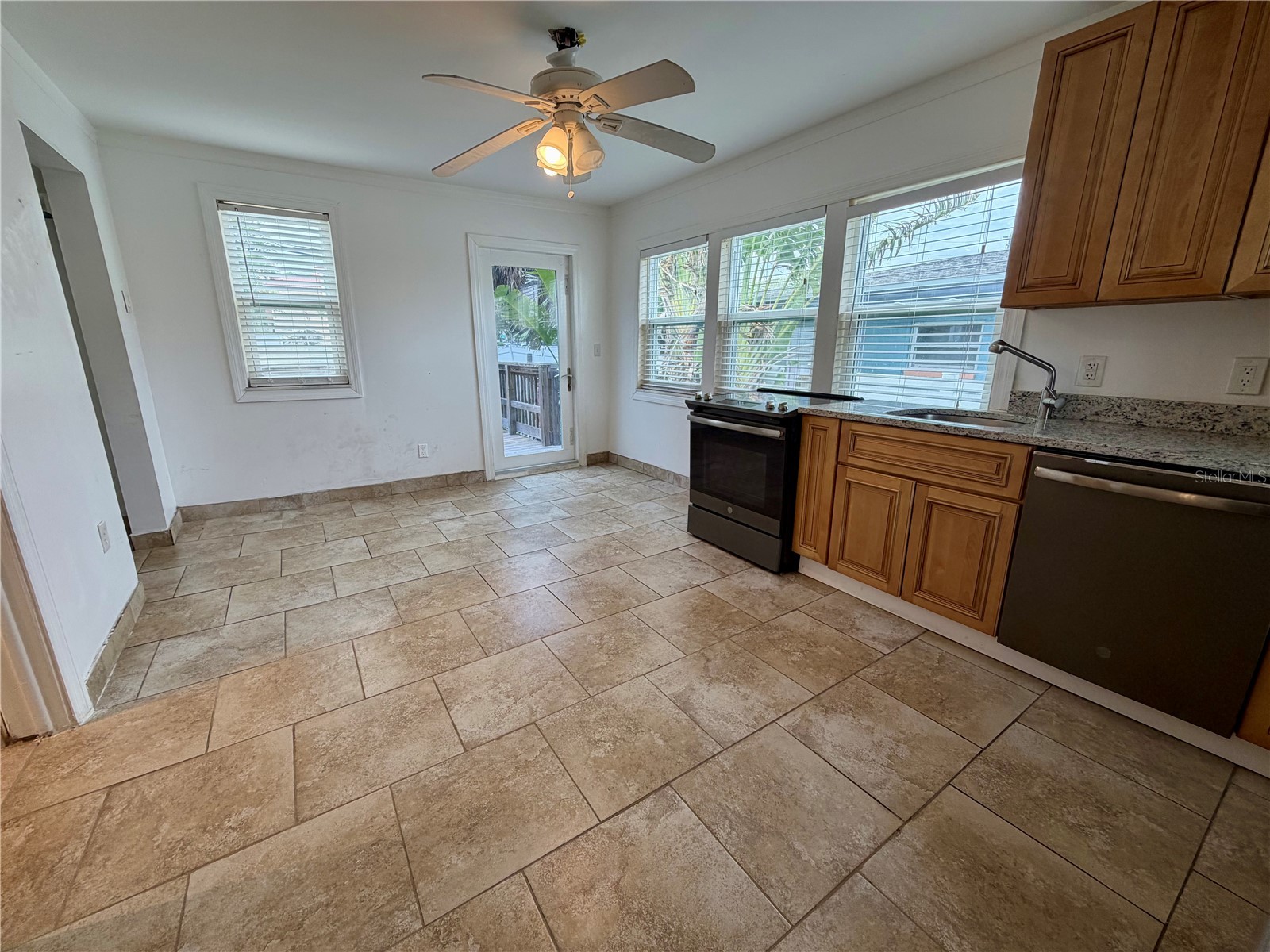 181 73rd Avenue #A Saint Pete Beach FL 33706 TB8515253 image3