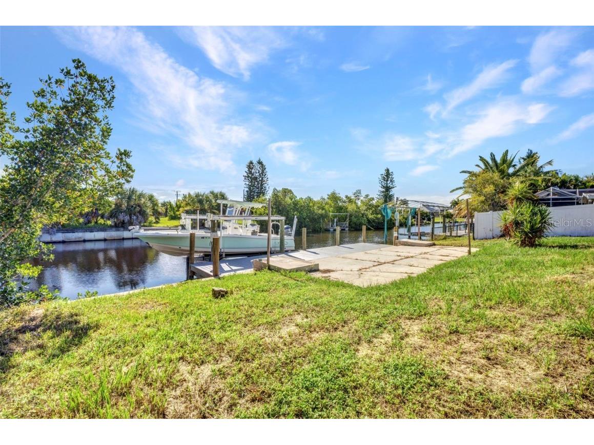 181 Duxbury Avenue Port Charlotte FL 33952 C7514160 image3