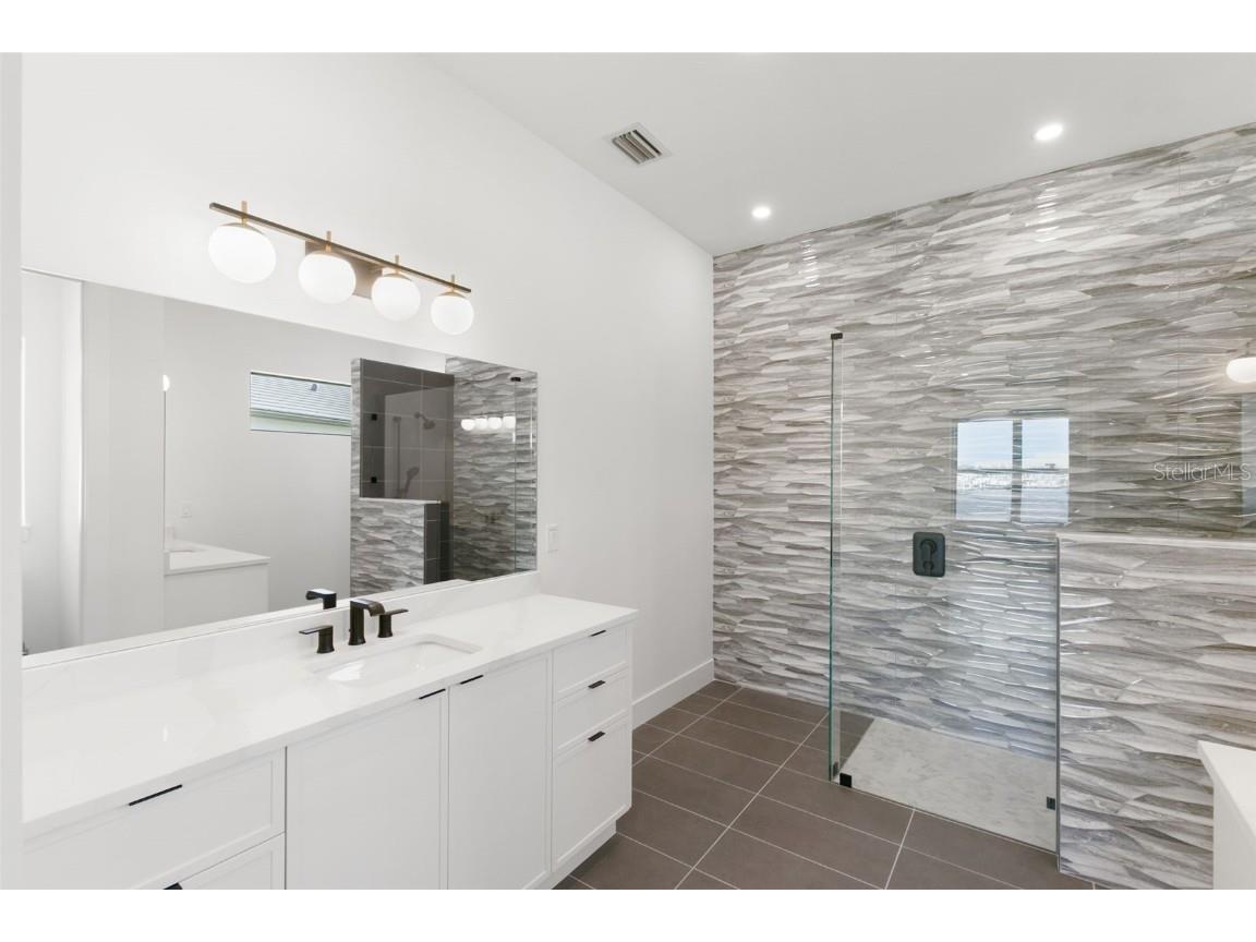 1810 4th Street E Palmetto FL 34221 - SANCTUARY COVE MARINA BASIN TB8444481 image25