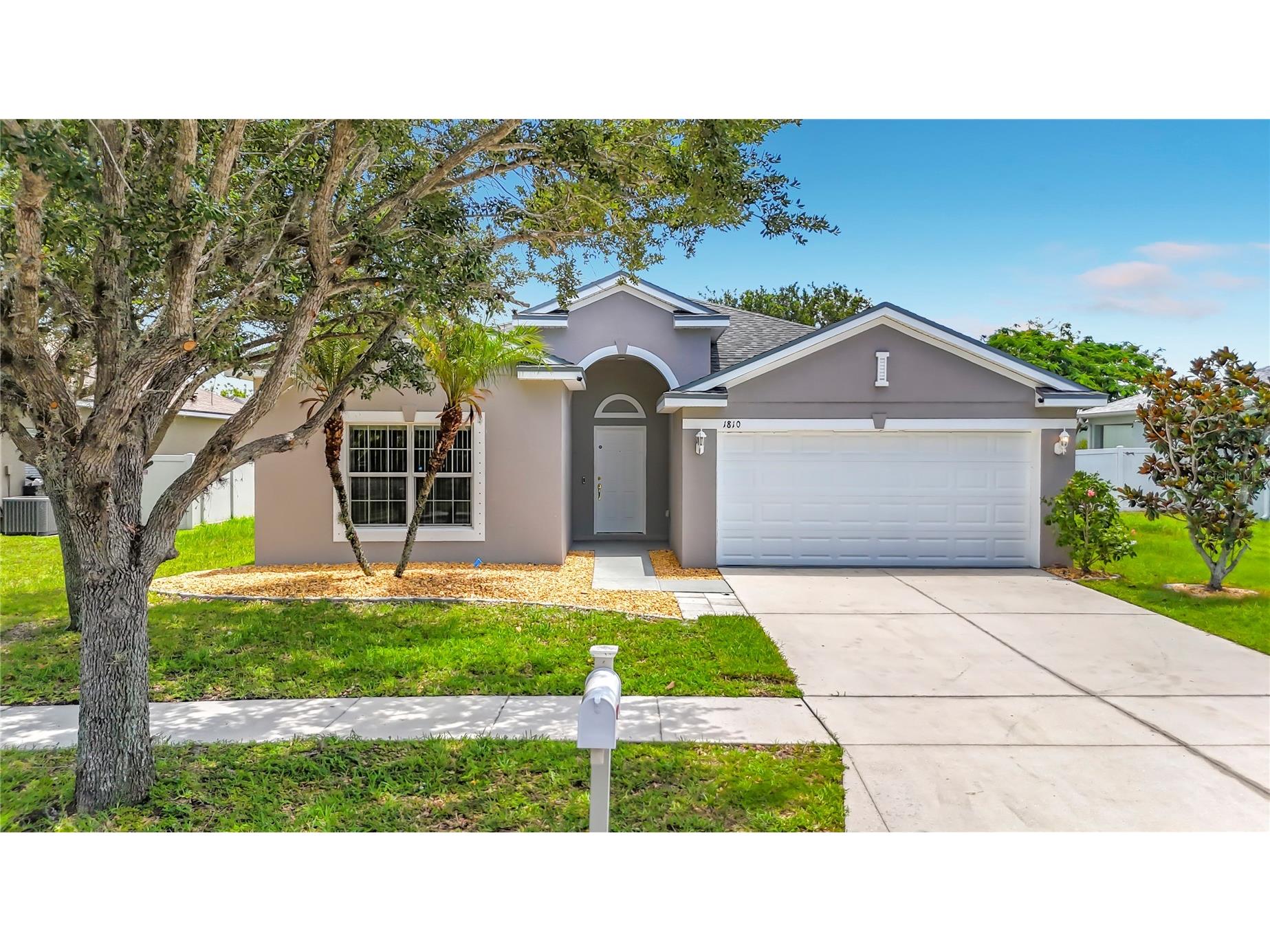 1810 Bonita Bluff Court Ruskin FL 33570 TB8512890 image2