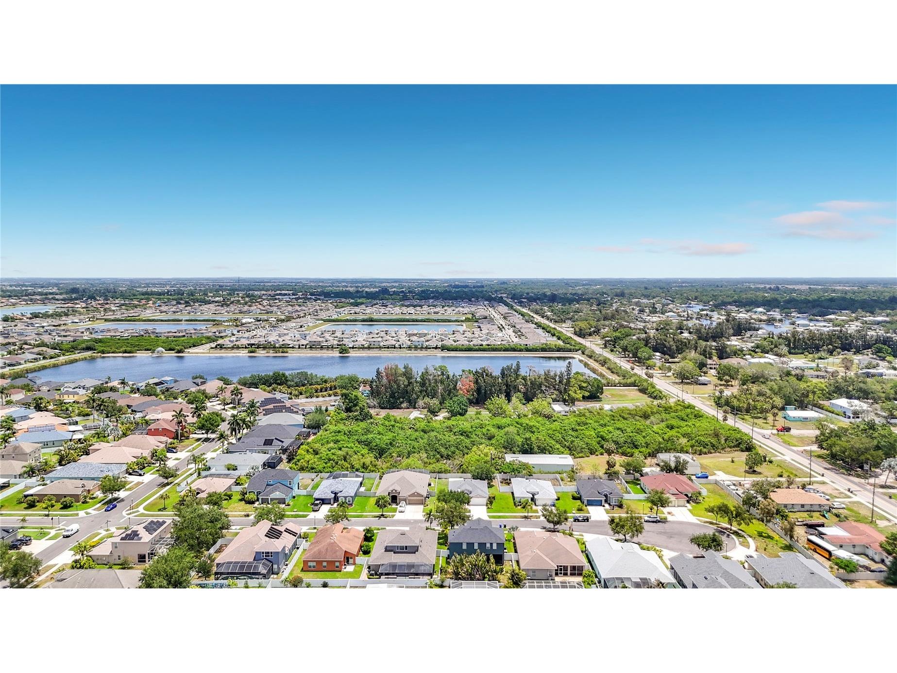 1810 Bonita Bluff Court Ruskin FL 33570 TB8512890 image5