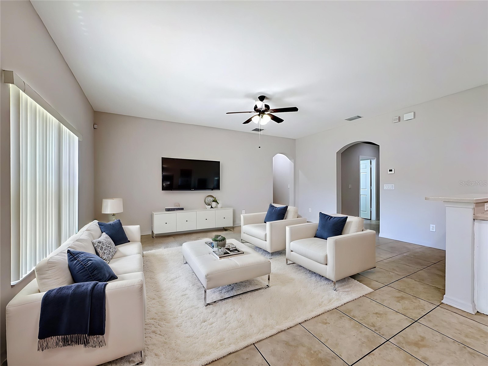 1810 Bonita Bluff Court Ruskin FL 33570 TB8512890 image8