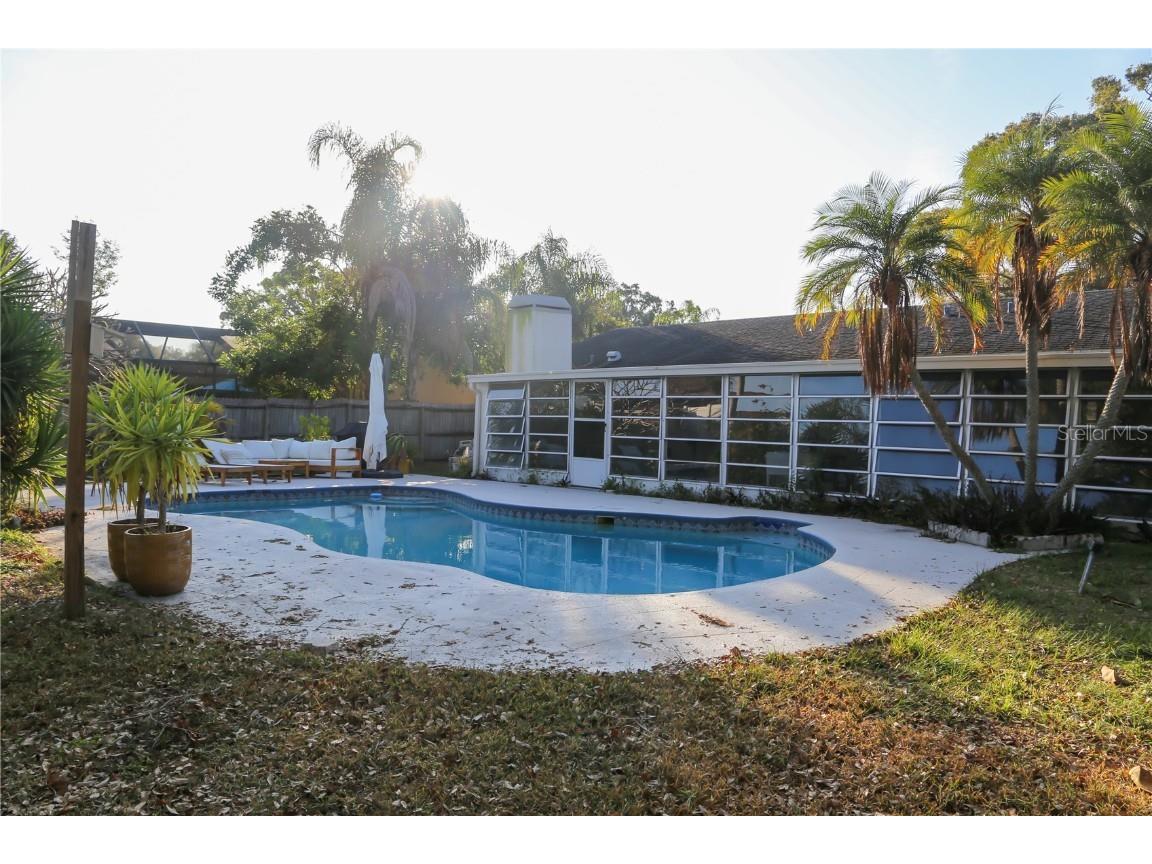 1810 Copper Kettle Lane Dunedin FL 34698 TB8452235 image1