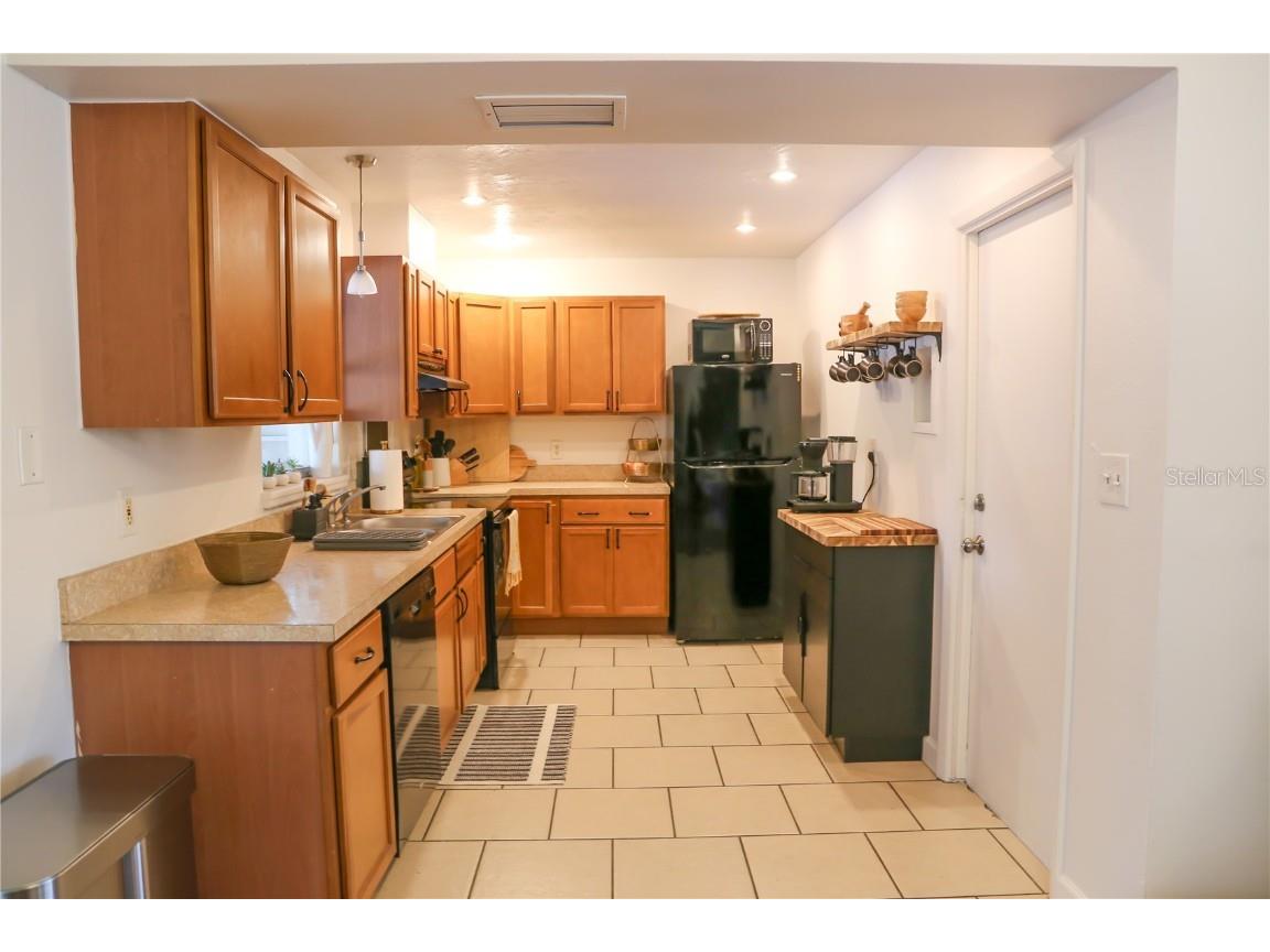 1810 Copper Kettle Lane Dunedin FL 34698 TB8452235 image13