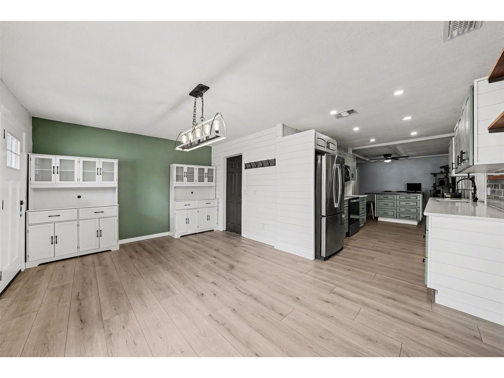 1810 Driftwood Circle S Oldsmar FL 34677 TB8490101 image10