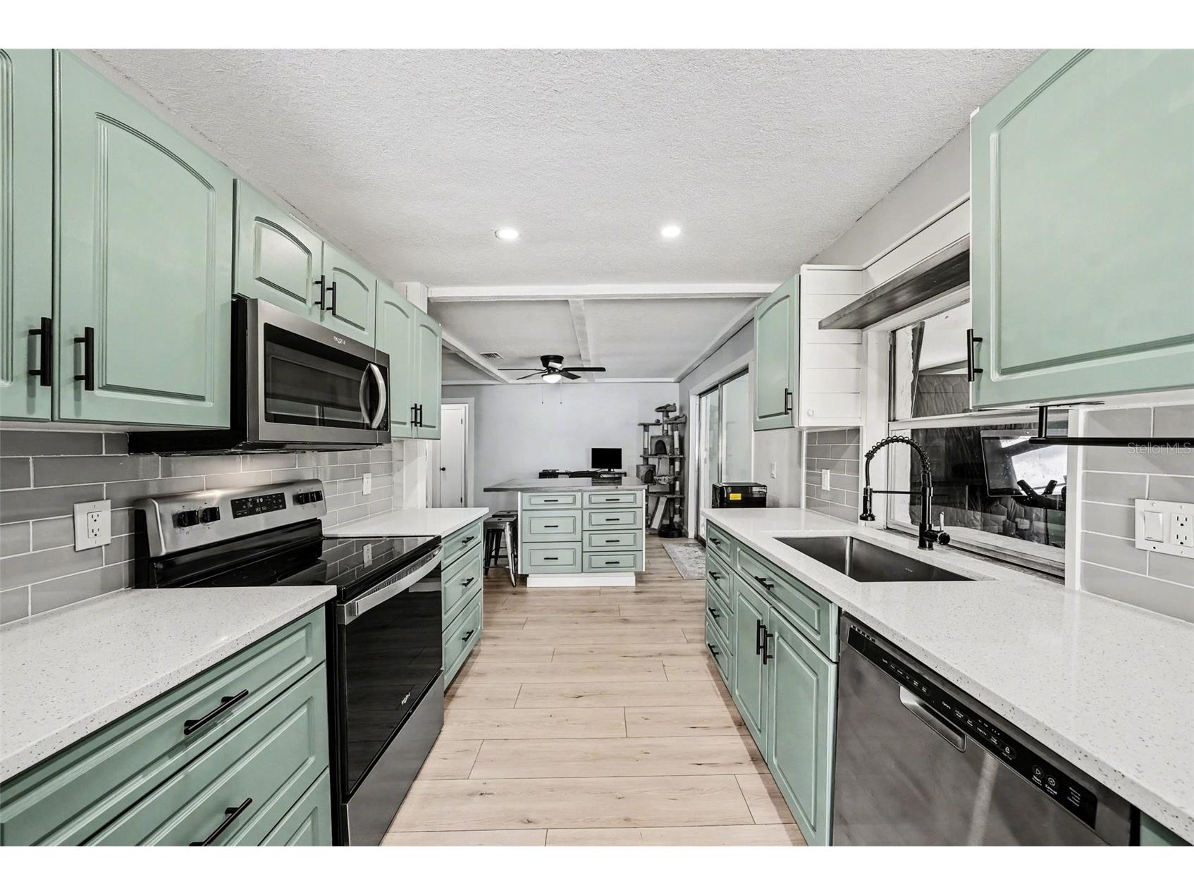 1810 Driftwood Circle S Oldsmar FL 34677 TB8490101 image15