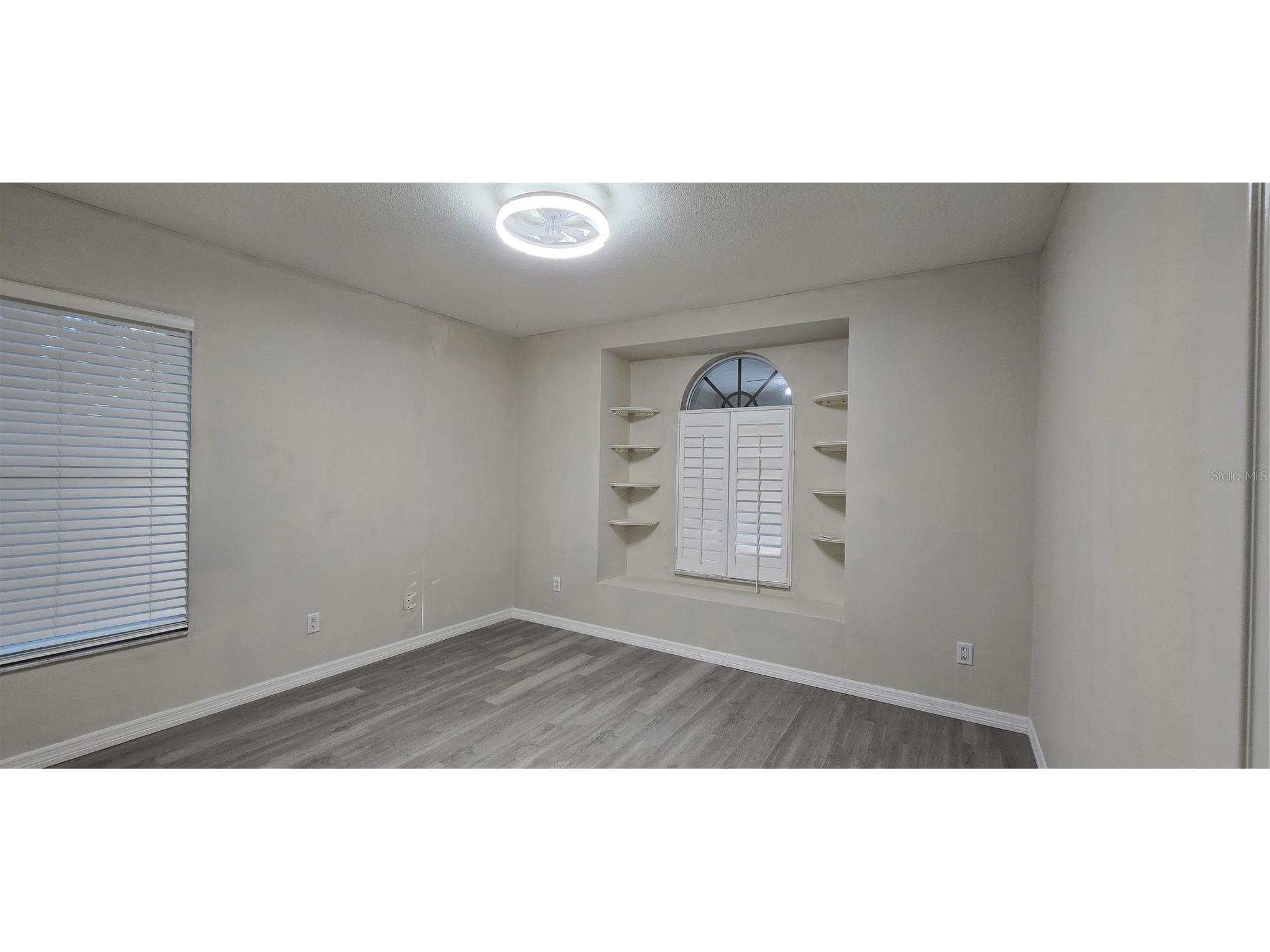1810 Greystone Heights Drive Valrico FL 33594 TB8488555 image16