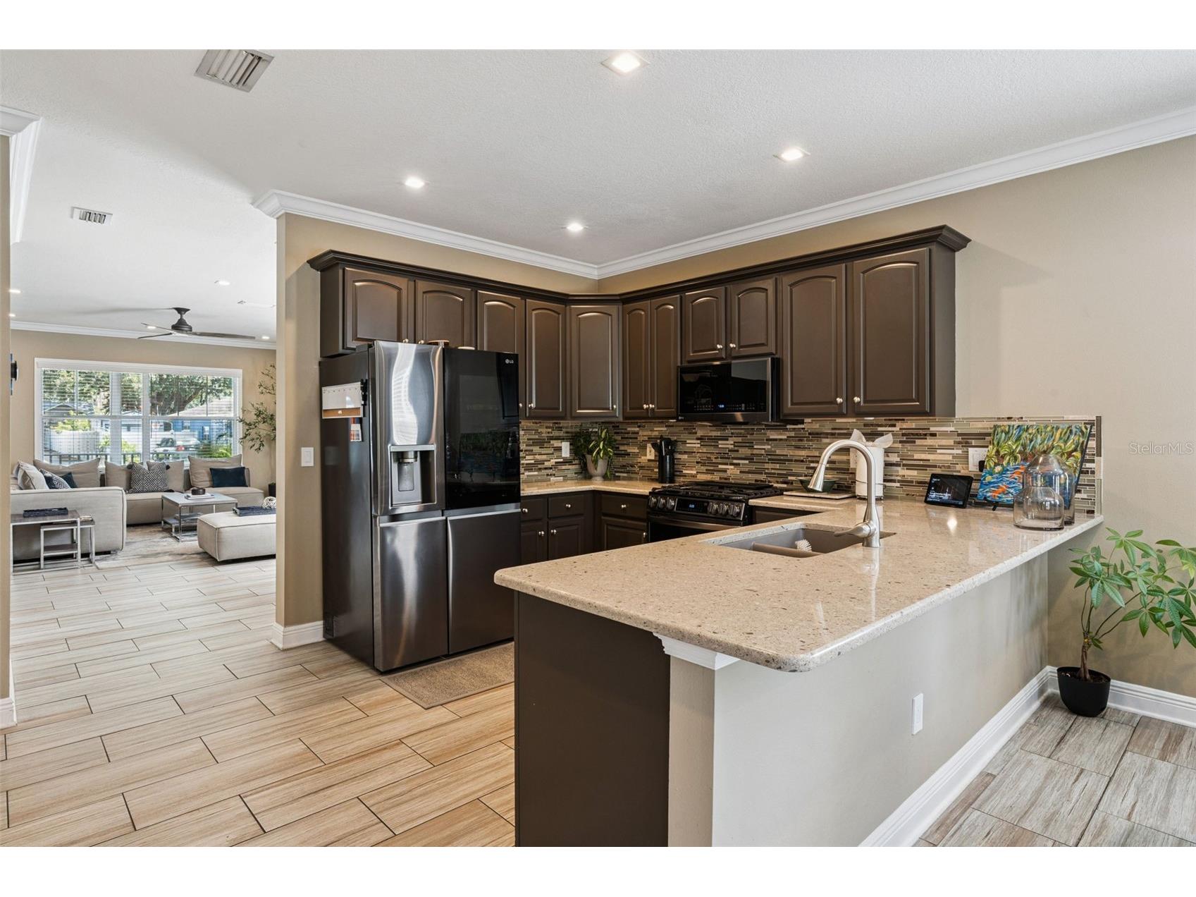 1810 Illinois Street Orlando FL 32803 O6421000 image18