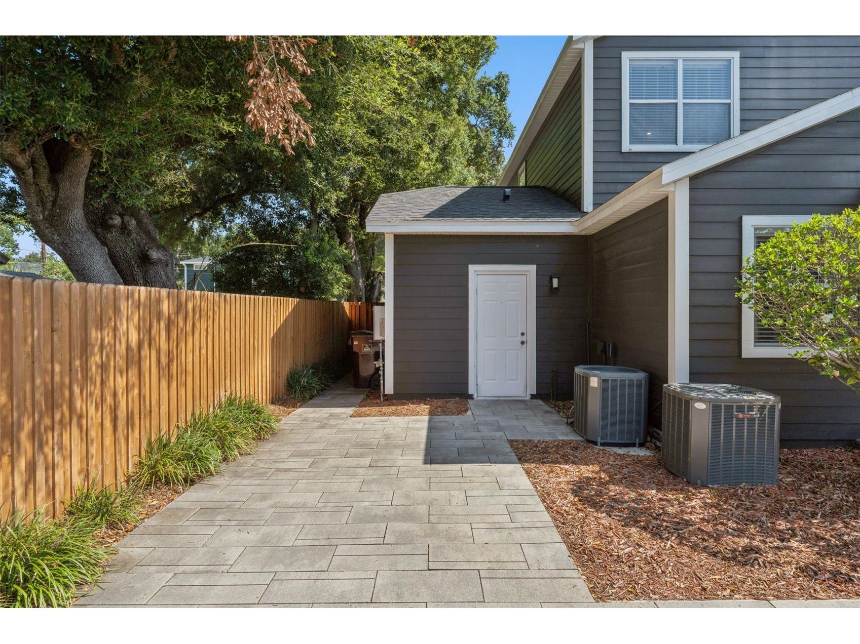1810 Illinois Street Orlando FL 32803 O6421000 image33