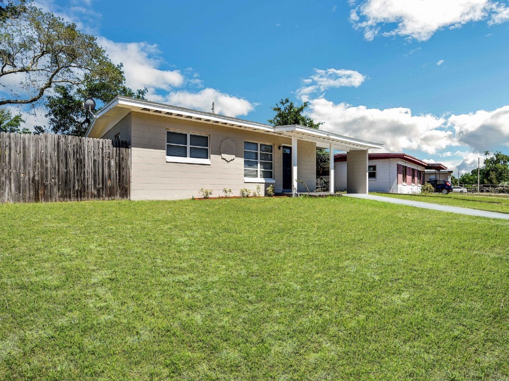 1810 Kingsland Avenue Orlando FL 32808 O6098932 image1