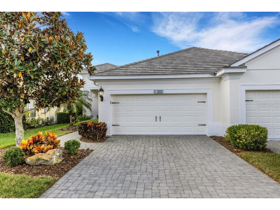 1810 Lake George Cove Bradenton FL 34211 A4588061 image1