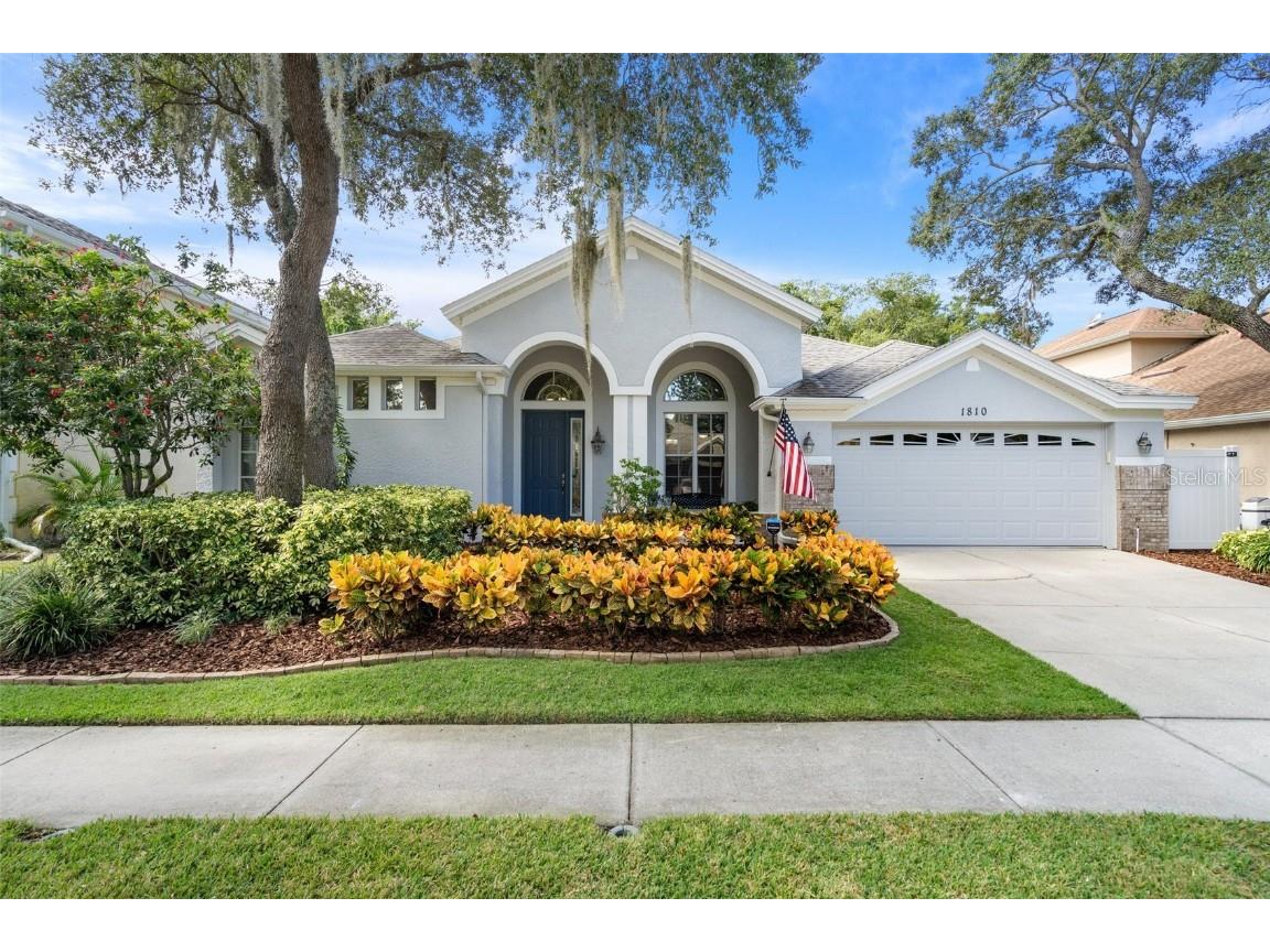 1810 Longview Lane Tarpon Springs FL 34689 W7858779 image1