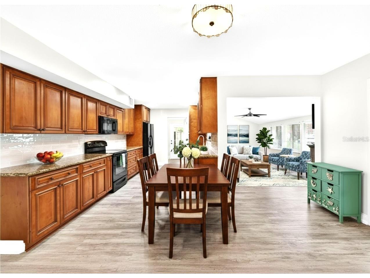 1810 Milford Circle Sun City Center FL 33573 - Middle lake TB8495089 image12