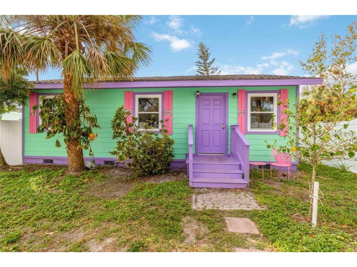 1810 Mova Street Sarasota FL 34231 A4625216 image1